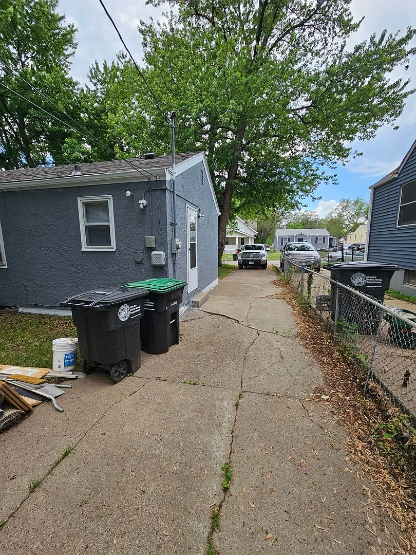 5315 n. 35th st 2 brm 1 barh home — Photo 4