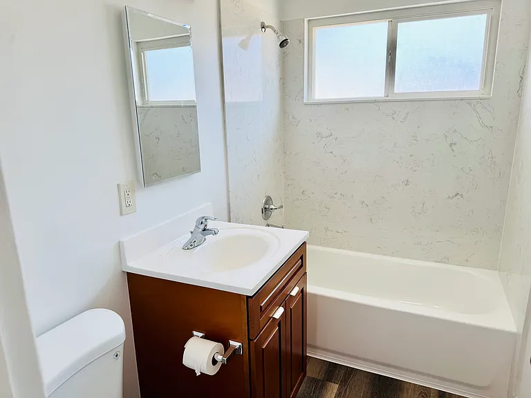 63 Cathcart Ave — Photo 10