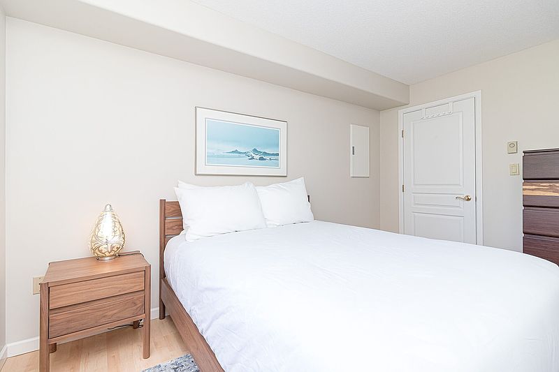 Victoria Apartment for rent - 2 Bedrooms — photo 26