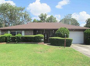 200 15th Ave SW, Largo, FL 33770