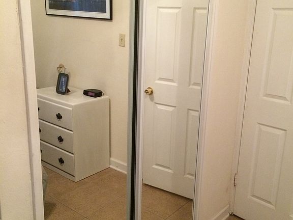 4th image of 2809 Sydney St APT 1