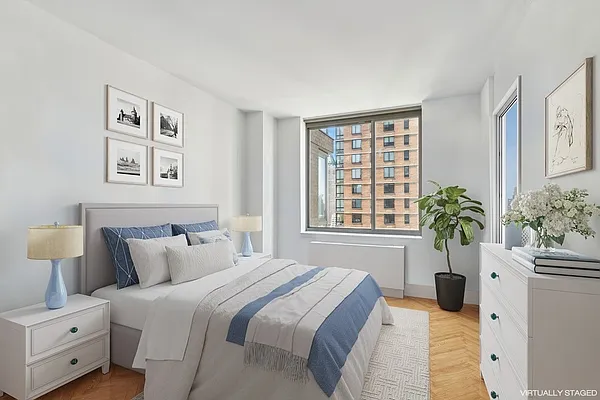 Sold by Compass | media 16