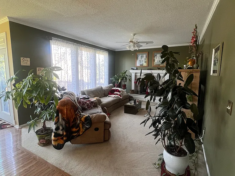 14725 S Greenwood St — Photo 35