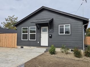 45 E Dodge St, Lebanon, OR 97355