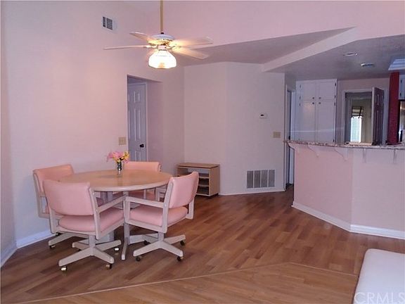 3rd image of 27536 Calle Ladera