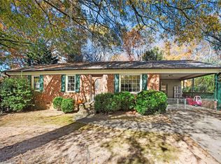 5060 Wind Spring Dr, Winston Salem, NC 27105