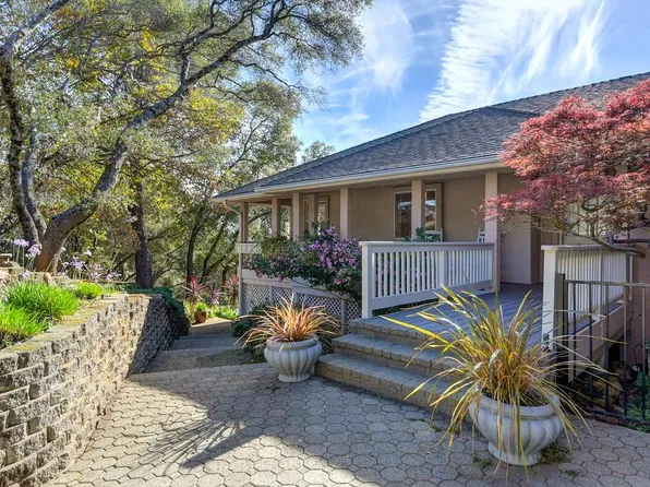 2060 Onion Flat Ct, Cool, CA 95614