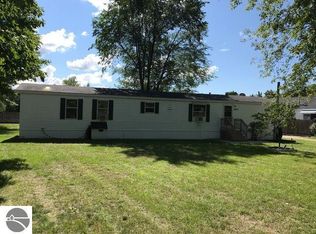 4423 Hickory Dr, Traverse City, MI 49685