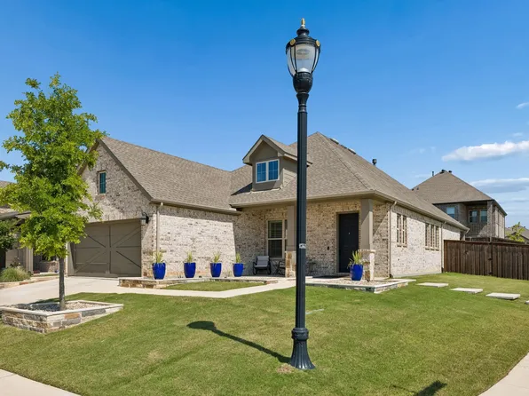 360 Foxthorne Way, Little Elm, TX 75068