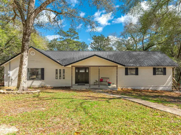 5747 J V Woolley Rd, Crestview, FL 32539
