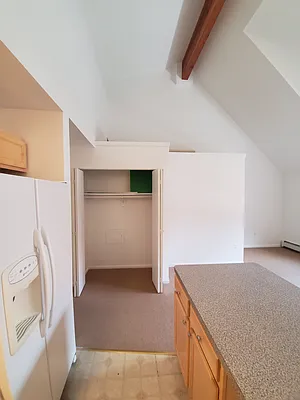 Rented by Nooklyn NYC LLC | media 13