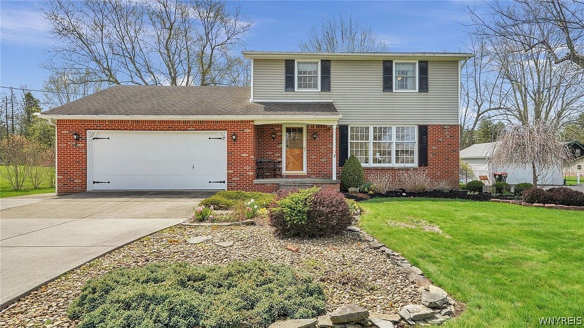 5273 William St, Lancaster, NY 14086 Zillow