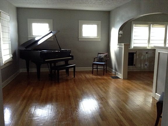 another view of piano