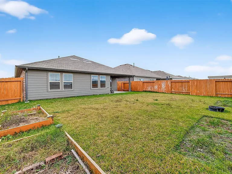 20926 Belmont Village Way — Photo 48