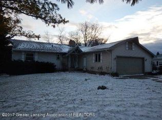14941 Shamrock Trl, Lansing, MI 48906