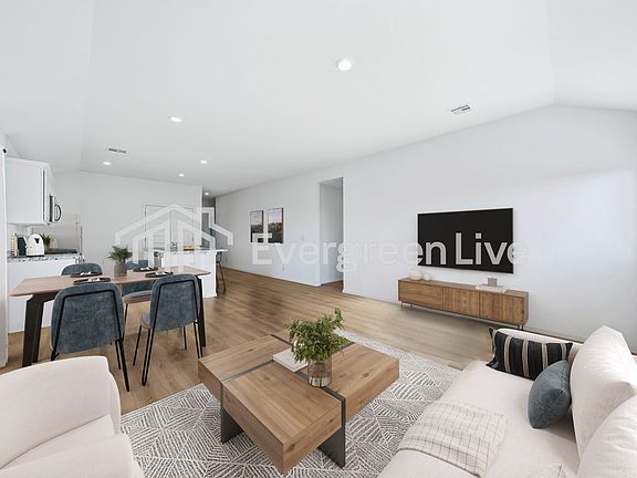 3rd image of 100 Nona Ruth Ln