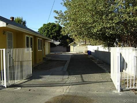 3rd image of 6681 Del Rosa Ave