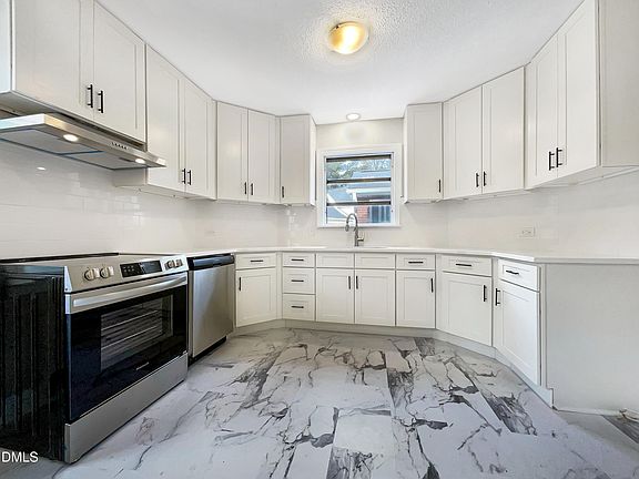 2nd image of 9905 Ligon Mill Rd