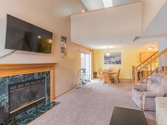 3rd image of 4867 Helena Ln N APT 8