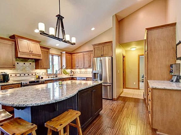 5th image of 1026 Lake Largo Dr
