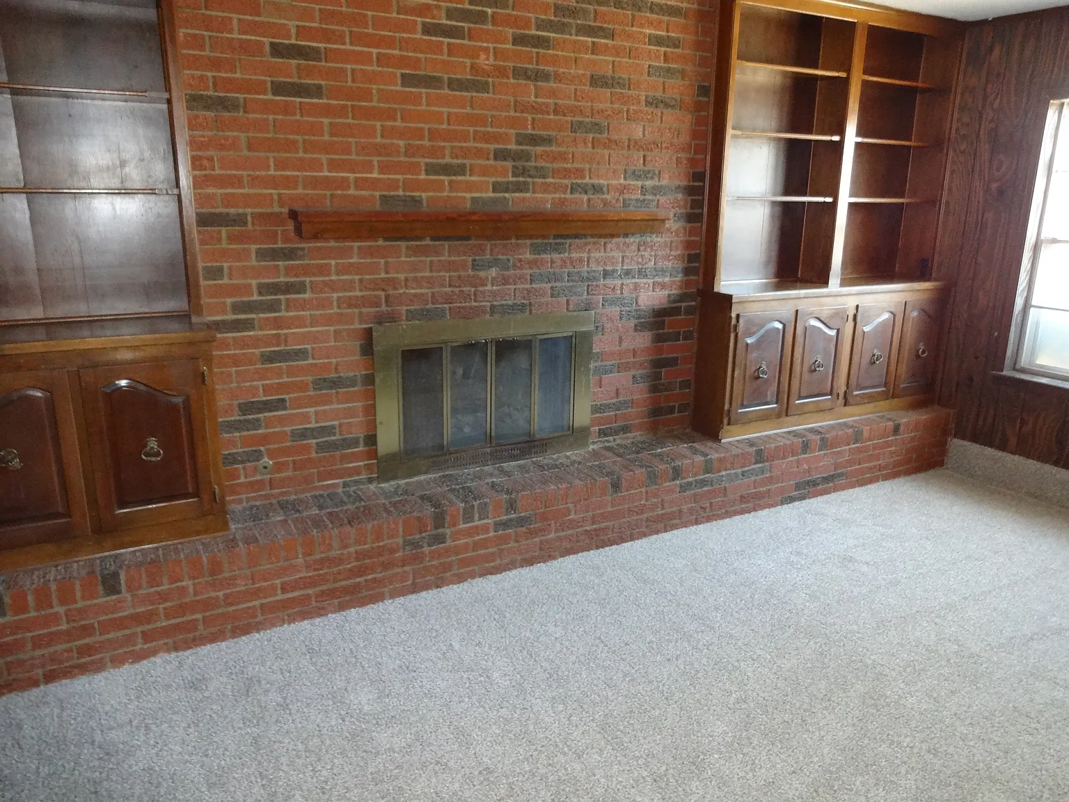 3 bed, 1187 sqft, $1,100 — Photo 3