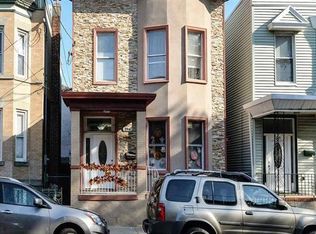 206 Angelique St APT 2, Weehawken, NJ 07086