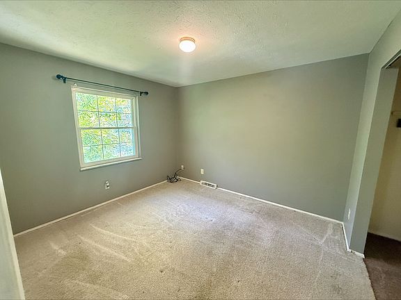 2nd image of 2287 Samira Rd