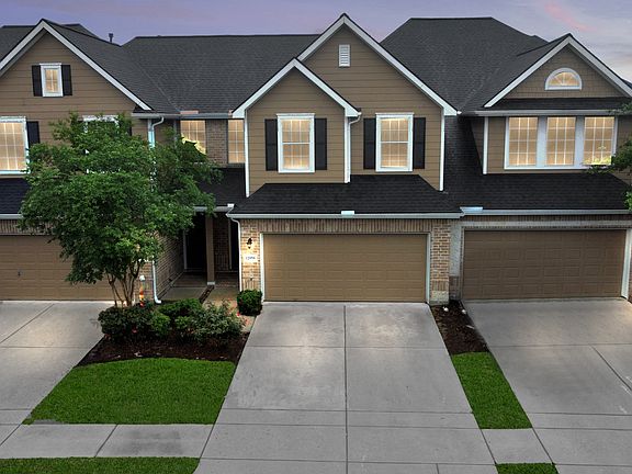 2nd image of 12958 Iris Garden Ln