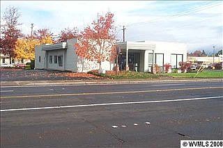 2nd image of 1717 W 18th Ave