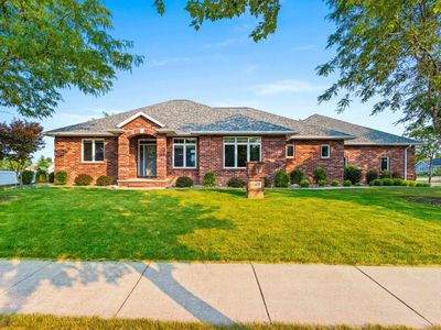 2407 Red Tail Gln, De Pere, WI, 54115