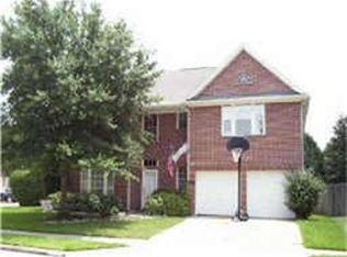 10814 Allens Landing Dr, Houston, TX 77065