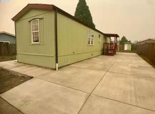 4973 Morely Loop, Eugene, OR 97402