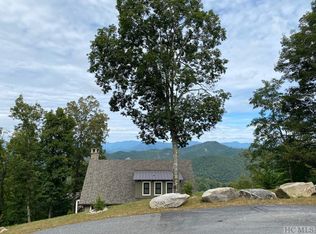 13 Chestnut Trl, Banner Elk, NC 28604