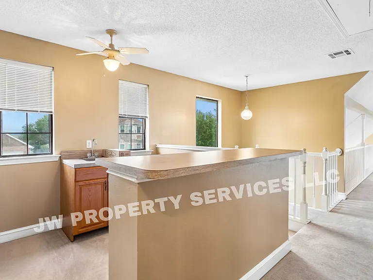 277 Moonraker Dr — Photo 11