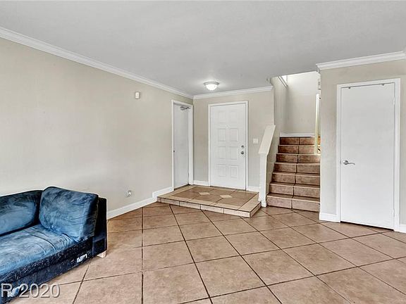 3rd image of 147 Sirnoble St
