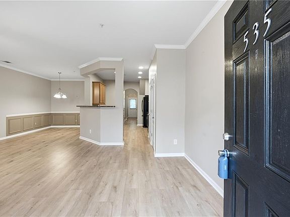 3rd image of 535 Ridge View Xing