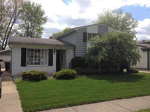 2nd image of 24804 Orchid St