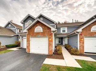 1090 Kingston Ct #1090, Glendale Heights, IL 60139