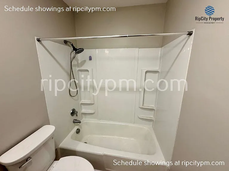 21723 SE Alder Dr #1 — Photo 9