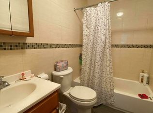 156 E Broadway APT 4F, New York, NY 10002