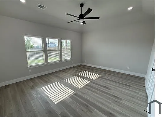 2401 Overlook Dr — Photo 11