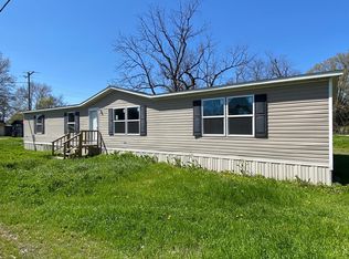 104 Poinsett St, Earle, AR 72331