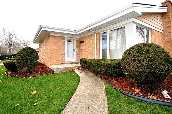 2nd image of 2418 E Martindale Dr