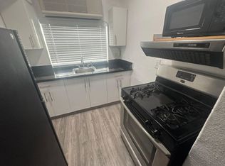 7610 Byron Ave$995 sec dep w/ app credit, Miami Beach, FL 33141