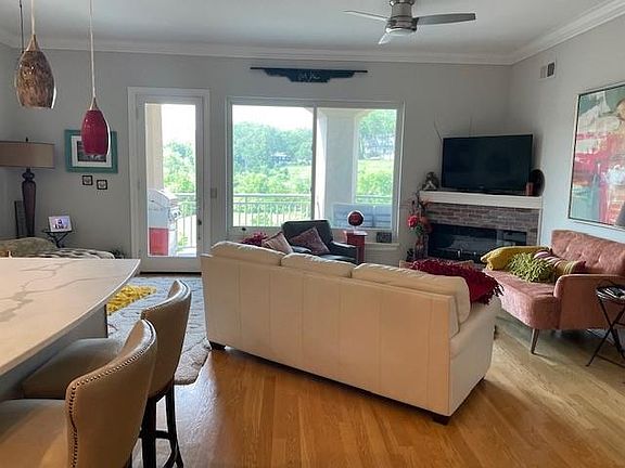 5th image of 3800 N Mulberry Dr Unit 406
