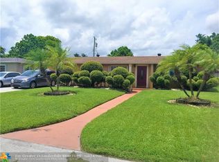 3805 NW 176th St, Miami Gardens, FL 33055