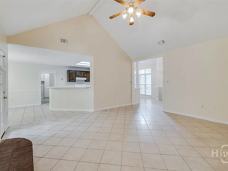 114 Red Bluff Cir — Photo 14