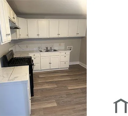 3540 Cottage St — Photo 3