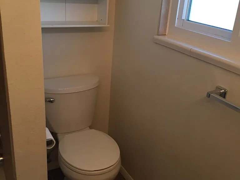 950 S Sweetwater Dr #950 — Photo 15