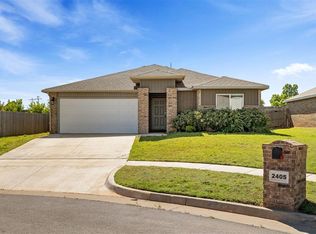 2405 Iris Ct, Yukon, OK 73099